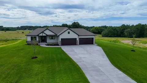 12901 295th Ave NW, Princeton, MN 55371