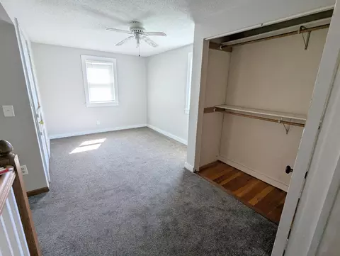 Bedroom - 907 2nd Ave NW, Faribault, MN 55021 photo 3 of 3