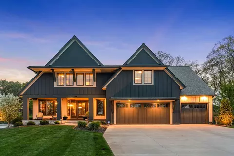 754 Shawnee Woods Rd, Medina, MN 55340