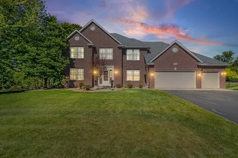 16319 Holbrook Ave, Lakeville, MN 55044