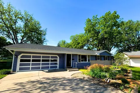 10816 Toledo Cir, Bloomington, MN 55437