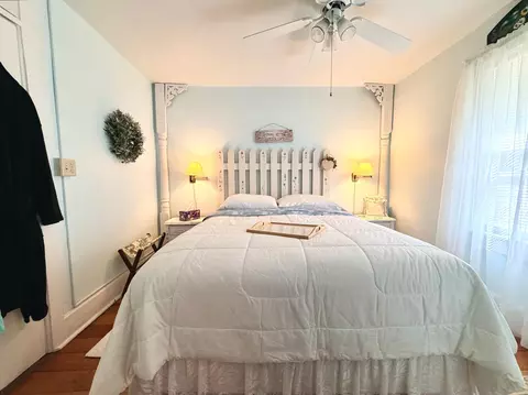 Bedroom - 219 Moore St, Jackson, MN 56143 photo 2 of 5