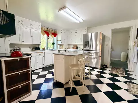 Kitchen - 219 Moore St, Jackson, MN 56143 photo 2 of 5