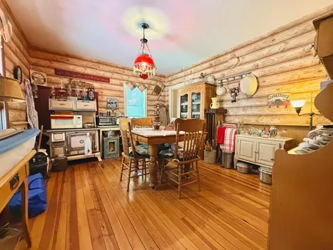 Kitchen - 219 Moore St, Jackson, MN 56143 photo 4 of 5