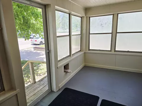 Exterior - 812 2nd Ave NE, Austin, MN 55912 photo 2 of 3