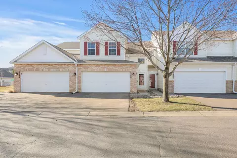 15300 Flower Way, Apple Valley, MN 55124