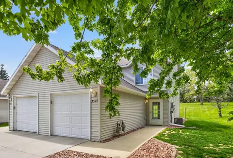 5509 25th Ave NW, Rochester, MN 55901