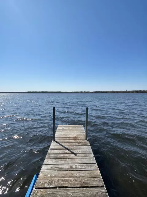 8219 Lone Wolf Dr NE, Pennington, MN 56663