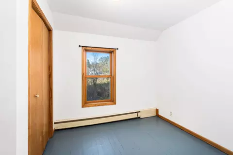 Bedroom - 5 W 7th St, Duluth, MN 55806 photo 5 of 5