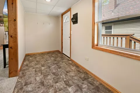Entry Way - 1009 11th Ave S, Saint Cloud, MN 56301 photo 3 of 4