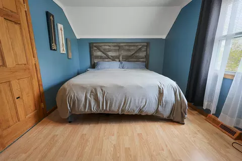 Bedroom - 1009 11th Ave S, Saint Cloud, MN 56301 photo 8 of 13
