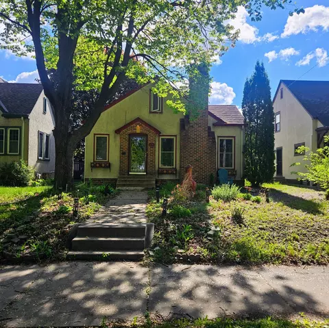 3342 Xerxes Ave N, Minneapolis, MN 55412