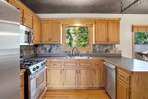 Kitchen - 6040 111th Ave N, Champlin, MN 55316 photo 2 of 2