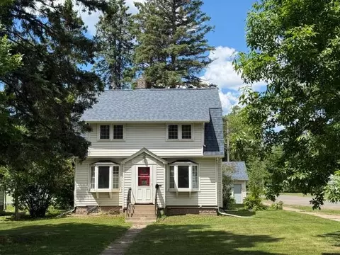1901 Southern Dr, Virginia, MN 55792