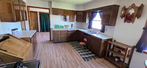 Kitchen - 33293 115th Ave, Eagle Bend, MN 56446 photo 3 of 3
