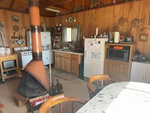 Kitchen - 4178 Harrier Trl NW, Hackensack, MN 56452 photo 2 of 2
