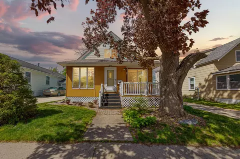 113 7th Ave NE, Waseca, MN 56093