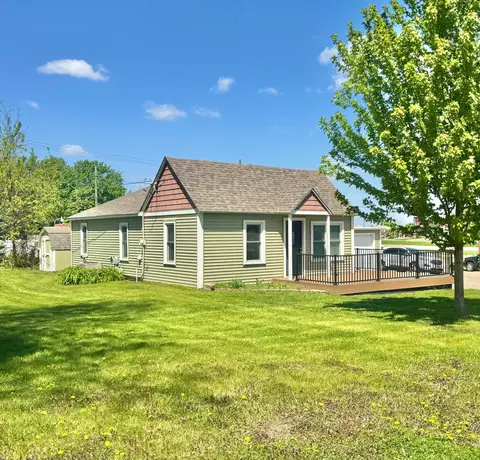 110 Red Wing Ave S, Red Wing, MN 55066