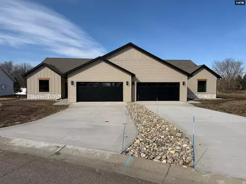 118 Altavista Dr, Detroit Lakes, MN 56501