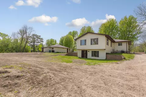 Exterior - 913 Western Ave NW, Faribault, MN 55021 photo 10 of 11