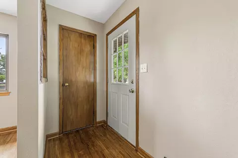 Entry Way - 913 Western Ave NW, Faribault, MN 55021 photo 1 of 3