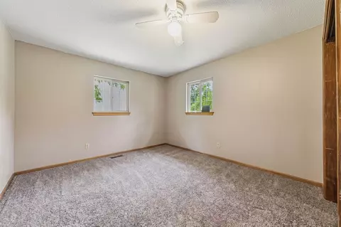Bedroom - 913 Western Ave NW, Faribault, MN 55021 photo 4 of 5