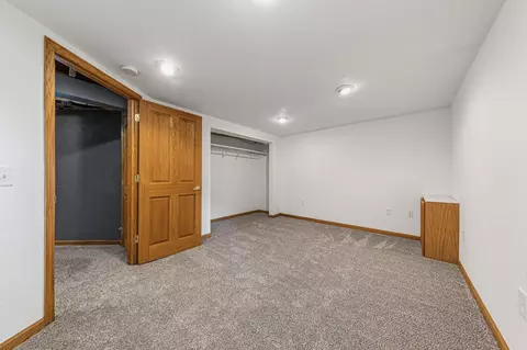 Bedroom - 913 Western Ave NW, Faribault, MN 55021 photo 5 of 5