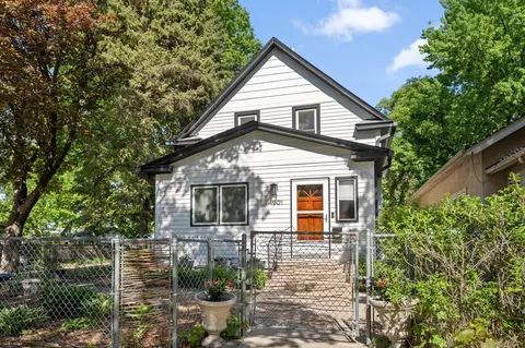 4901 33rd Ave S, Minneapolis, MN 55417