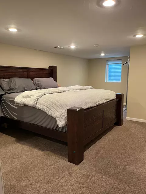 Bedroom - 182 14th St, Windom, MN 56101 photo 4 of 5
