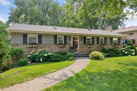 6617 Naomi Dr, Edina, MN 55439