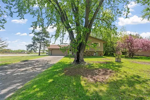 1154 Bromo Ave, Saint Cloud, MN 56303 photo 4