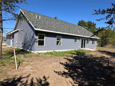 Exterior - 706 11th St NW, Perham, MN 56573 photo 5 of 6