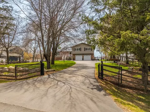 21682 Black Beauty Ln, Detroit Lakes, MN 56501