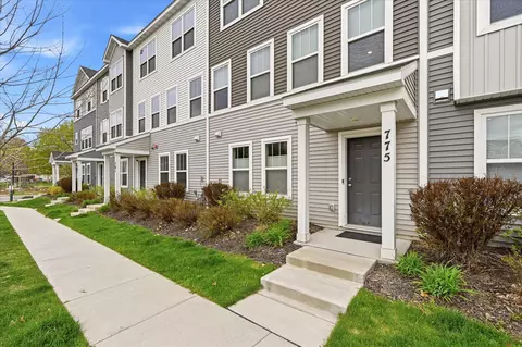 775 Midtown Ln, New Brighton, MN 55112