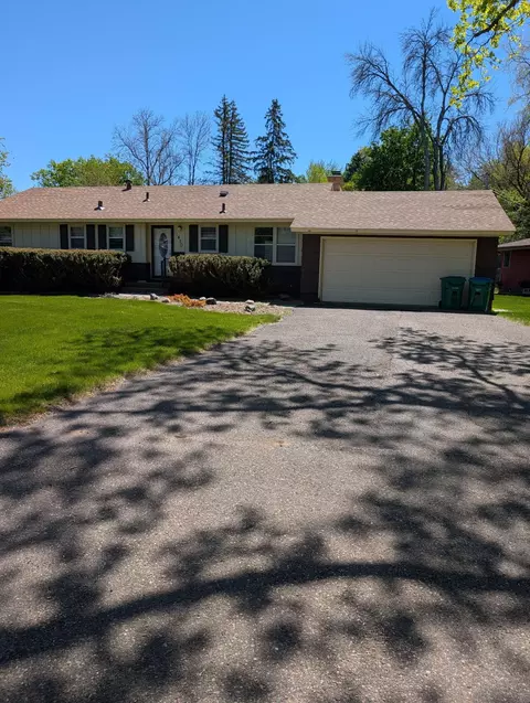 1470 Independence Ave S, Saint Louis Park, MN 55426
