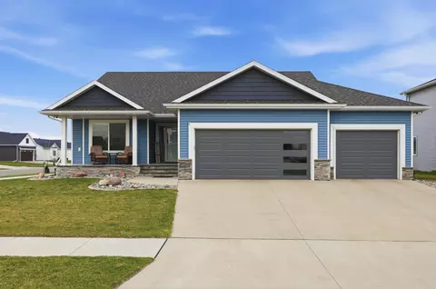 8853 Meadowlark Pkwy, Horace, ND 58047