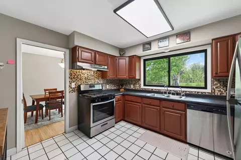 Kitchen - 2041 Emerald Ln, Eagan, MN 55122 photo 1 of 4