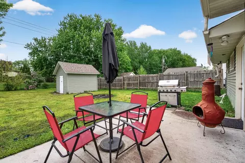 Exterior - 2041 Emerald Ln, Eagan, MN 55122 photo 4 of 5