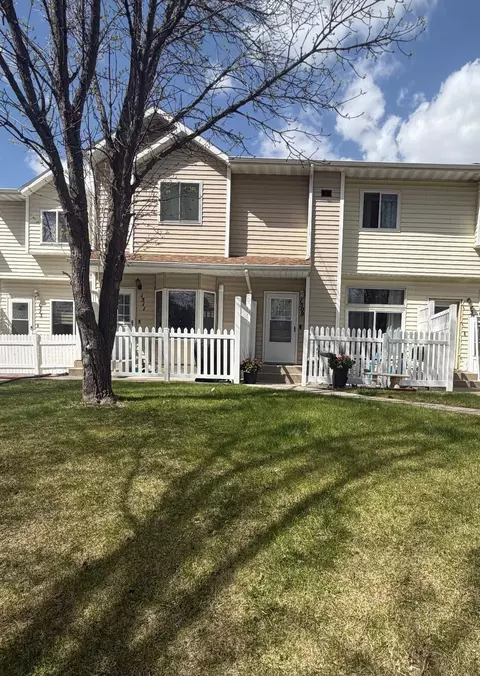 1509 34 12 Ave S, Fargo, ND 58104