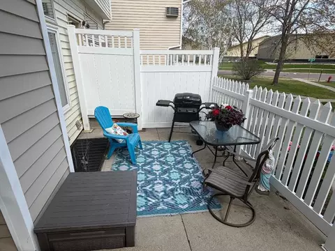 1509 34 12 Ave S, Fargo, ND 58104