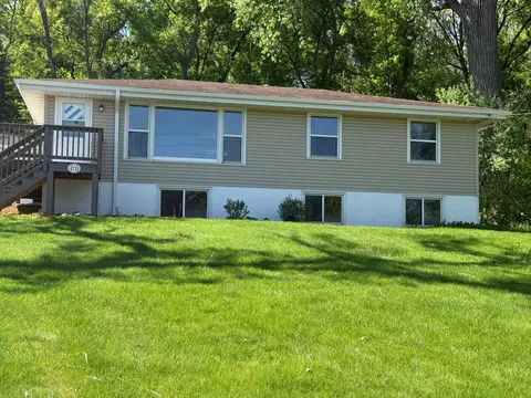 4731 W 129th St, Savage, MN 55378
