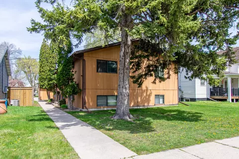 1605 5th Ave S, Fargo, ND 58103