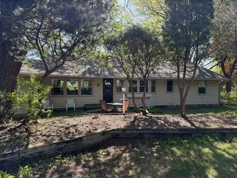 3654 Rustic Pl, Shoreview, MN 55126