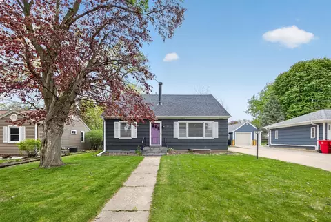 1211 9th Ave NW, Rochester, MN 55901