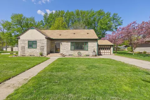 117 Fir St S, Lester Prairie, MN 55354