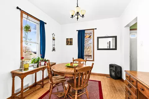 Dining - 822 E 7th St, Duluth, MN 55805 photo 3 of 5