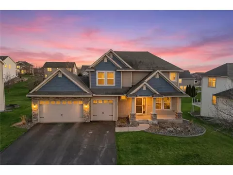 7739 60th St S, Cottage Grove, MN 55016