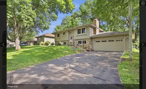 8548 Irwin Rd, Bloomington, MN 55437