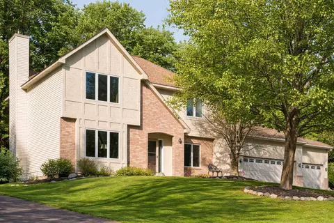 8463 Zanzibar Ln N, Maple Grove, MN 55311