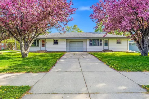 3108 39th Ave NE, Saint Anthony, MN 55421